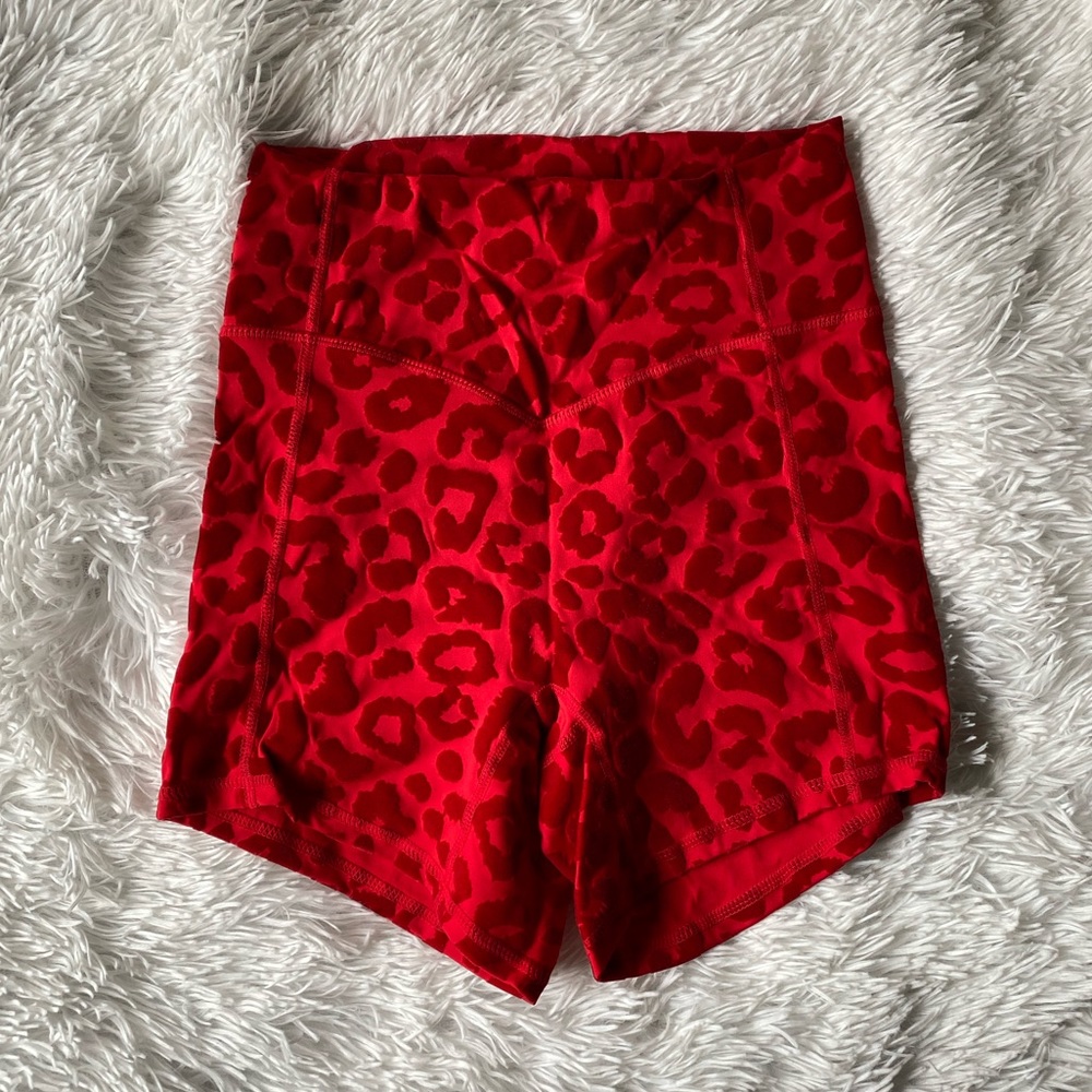 Balance Athletica Lux Panther Short Fire